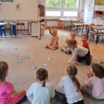 Biedronki Dzień drzewa