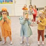 Zabawy w grupie z okazji Dnia marchewki