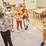 Zabawy w grupie z okazji Dnia marchewki