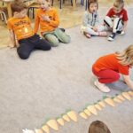 Zabawy w grupie z okazji Dnia marchewki