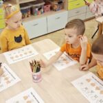 Zabawy w grupie z okazji Dnia marchewki